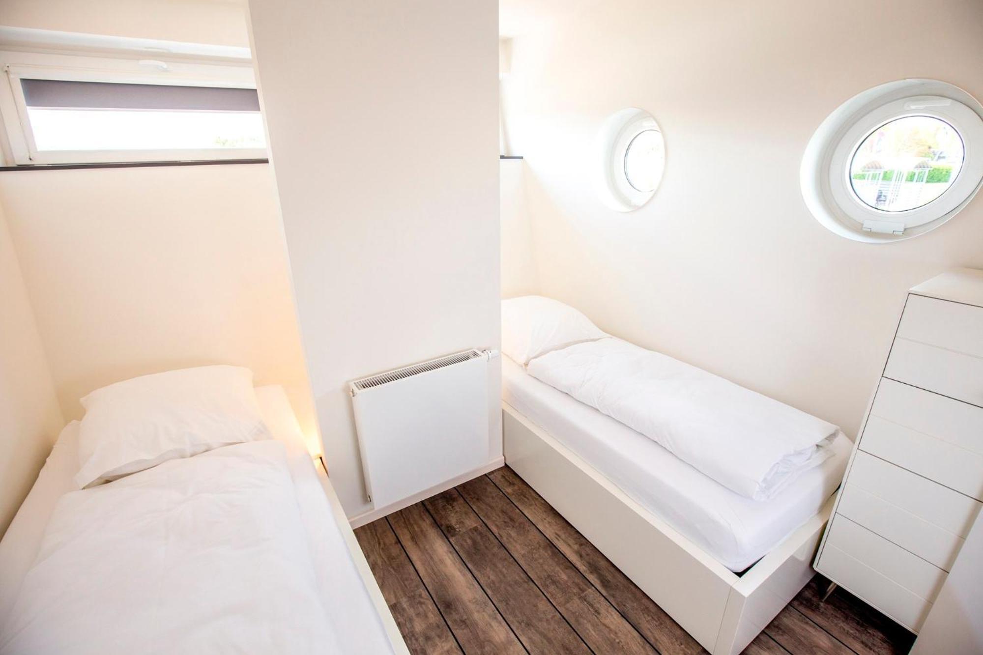 Kyst 5410 Floating Home 1 ノイシュタット・イン・ホルシュタイン エクステリア 写真
