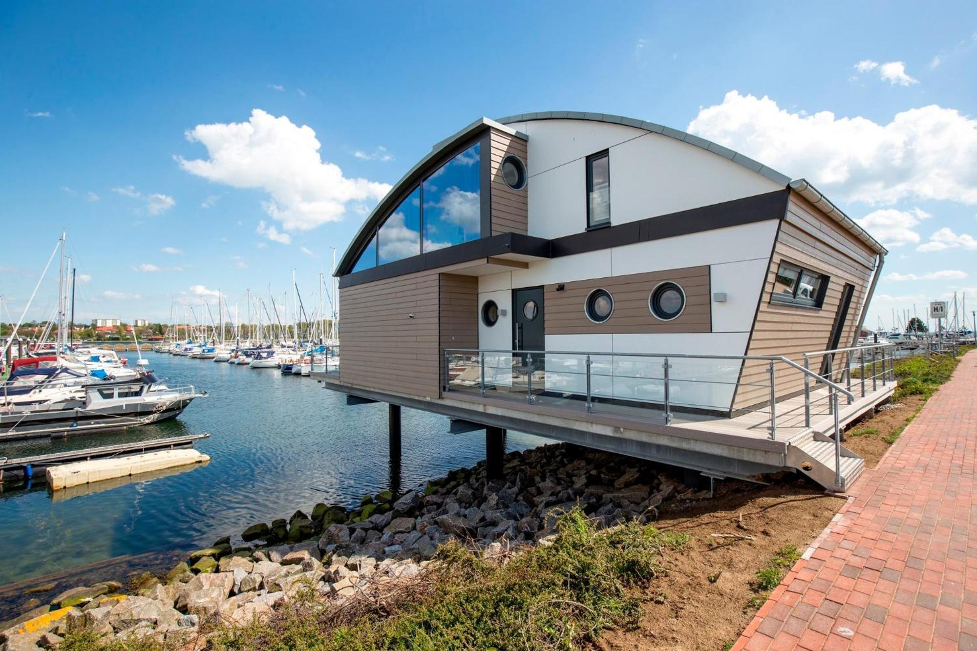 Kyst 5410 Floating Home 1 ノイシュタット・イン・ホルシュタイン エクステリア 写真